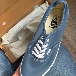 Vans men’s Blue Canvas Sneakers never worn